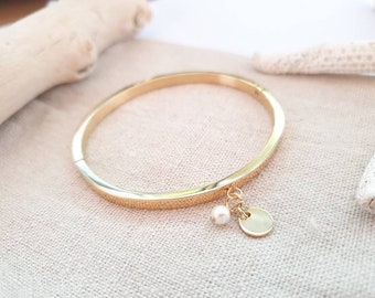 Personalizable - stainless steel bangle with pearl and stainless steel pendant -- freshwater pearl/stainless steel -- gold/white summer maritime engraving