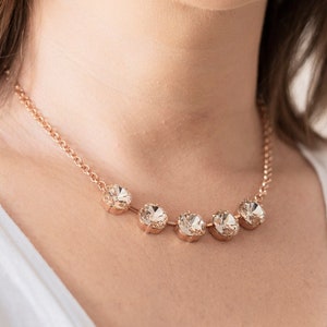 Sparkly Swarovski Crystal Necklace: Elegant Rose Gold Pendant