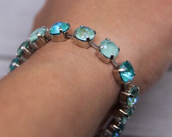 Bracciale tennis in cristallo: gioielli da sposa con strass blu
