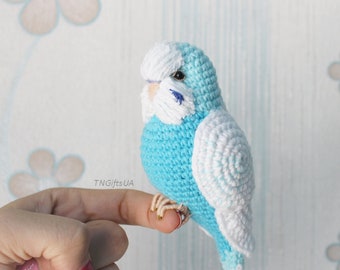 Crochet Blue English Budgerigar Plush Parrot Easter Toy Stuffed Amigurumi bird Knit Parakeet Custom Little parrot boy gift home decor