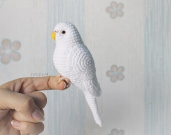 White budgerigar angel Crochet budgie parrot Customized Parakeet toy gift for bird owners, Sculpture of pet lost