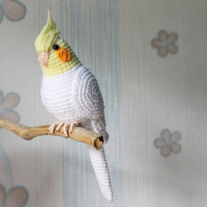 Patrón DIY de loro de ganchillo Fácil Tutorial PDF Amigurumi Cockatiel animal de peluche Pájaro de año nuevo Decoración de ganchillo Adorno de pájaro blanco pérdida de mascota imagen 8