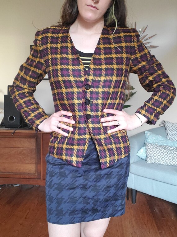 Size 4 Le Suit Large Checkered Blazer