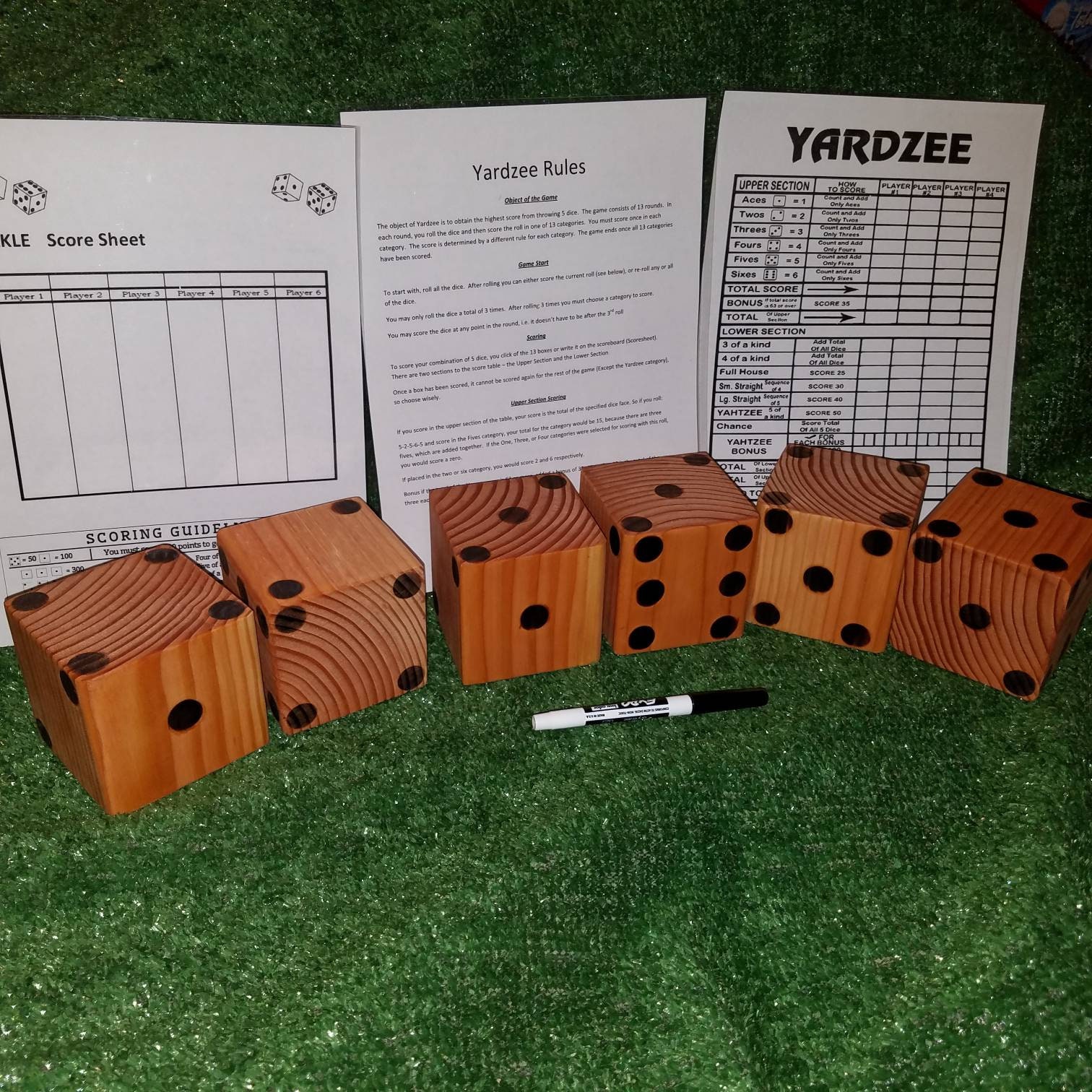 Yahtzee (Yardzee/Farkle) Game with Big Dice