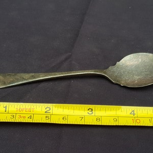vintage blanco metal plata? pieza de cuchara kitsch victoriano artículo de cocina 1900s victoriano pieza