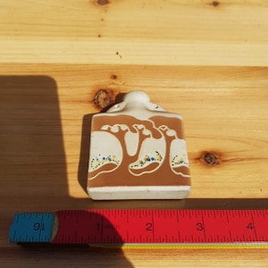 vintage milieu du siècle studio poterie petit vase article pièce inhabituelle kitsch des années 1950 forme d&#39;art fait à la main