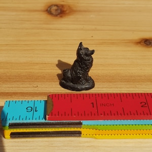 antique resin canadian dog figure unusual curios 1920s piece canine souvenir