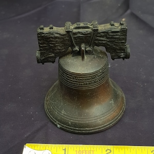 vintage mid century 1950s liberty bell metal souvenir item piece kitsch item piece