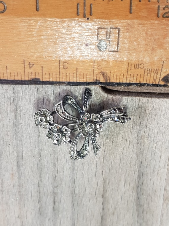 vintage silver marcasite floral flower badge broo… - image 1