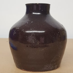 antique 1930s 40s studio pottery chemist style brown pot bud vase piece curios home