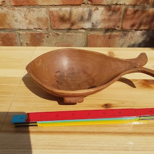 antique polynesian fish bowl hand carved 19th century souvenir piece unusual item treen decor