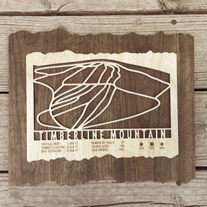 Carte des pistes de ski Timberline Mountain - cadeau pour les skieurs et les snowboarders - art du ski de Virginie-Occidentale - carte des pistes de ski en bois