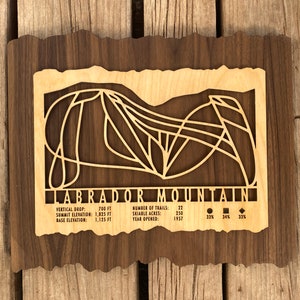 Labrador Mountain Ski Decor Map Art Gift pour les skieurs et les snowboarders - Ski Décor-Ski Mountain Art pour votre maison de ski de New York
