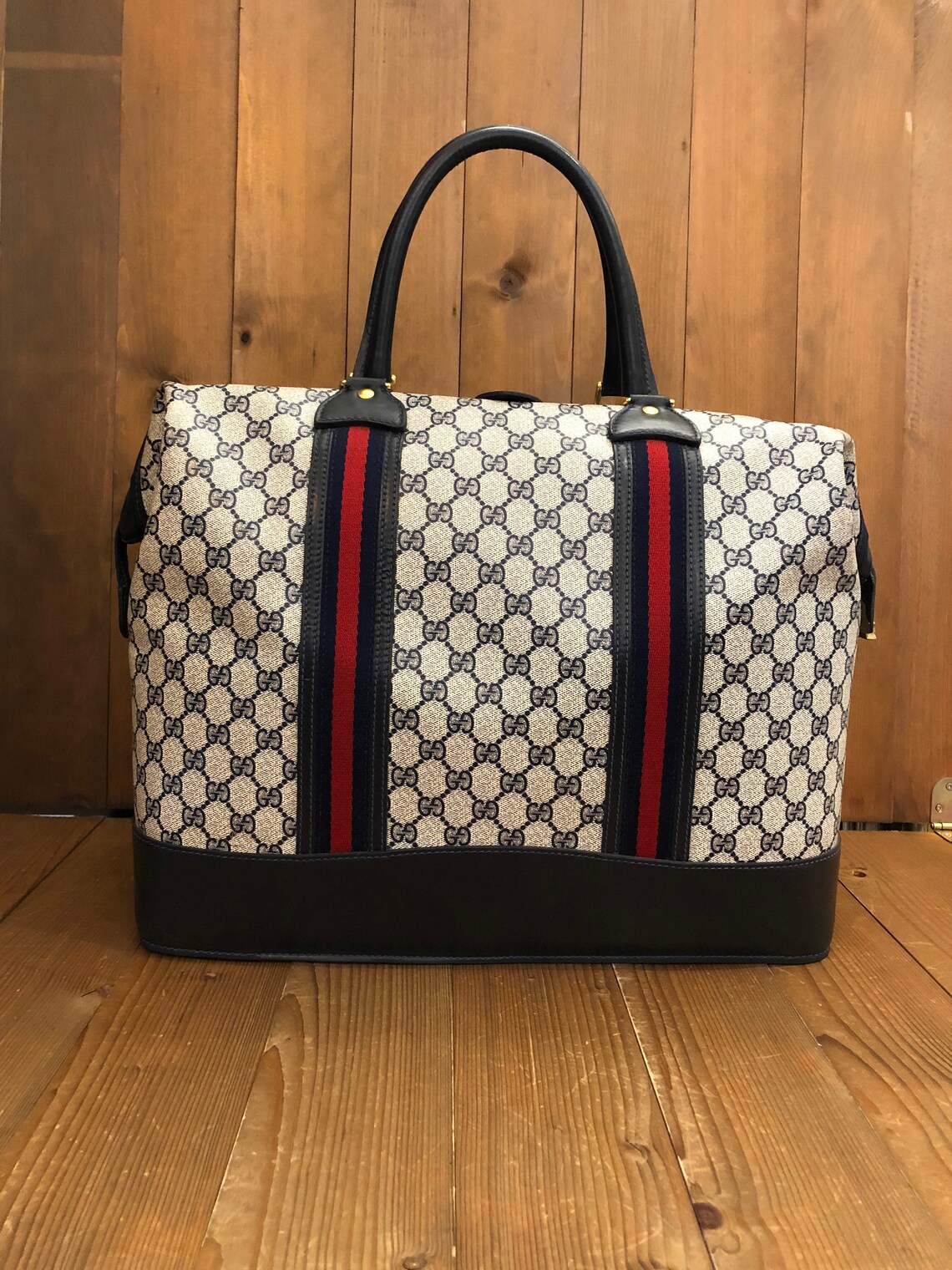 real gucci duffle bag
