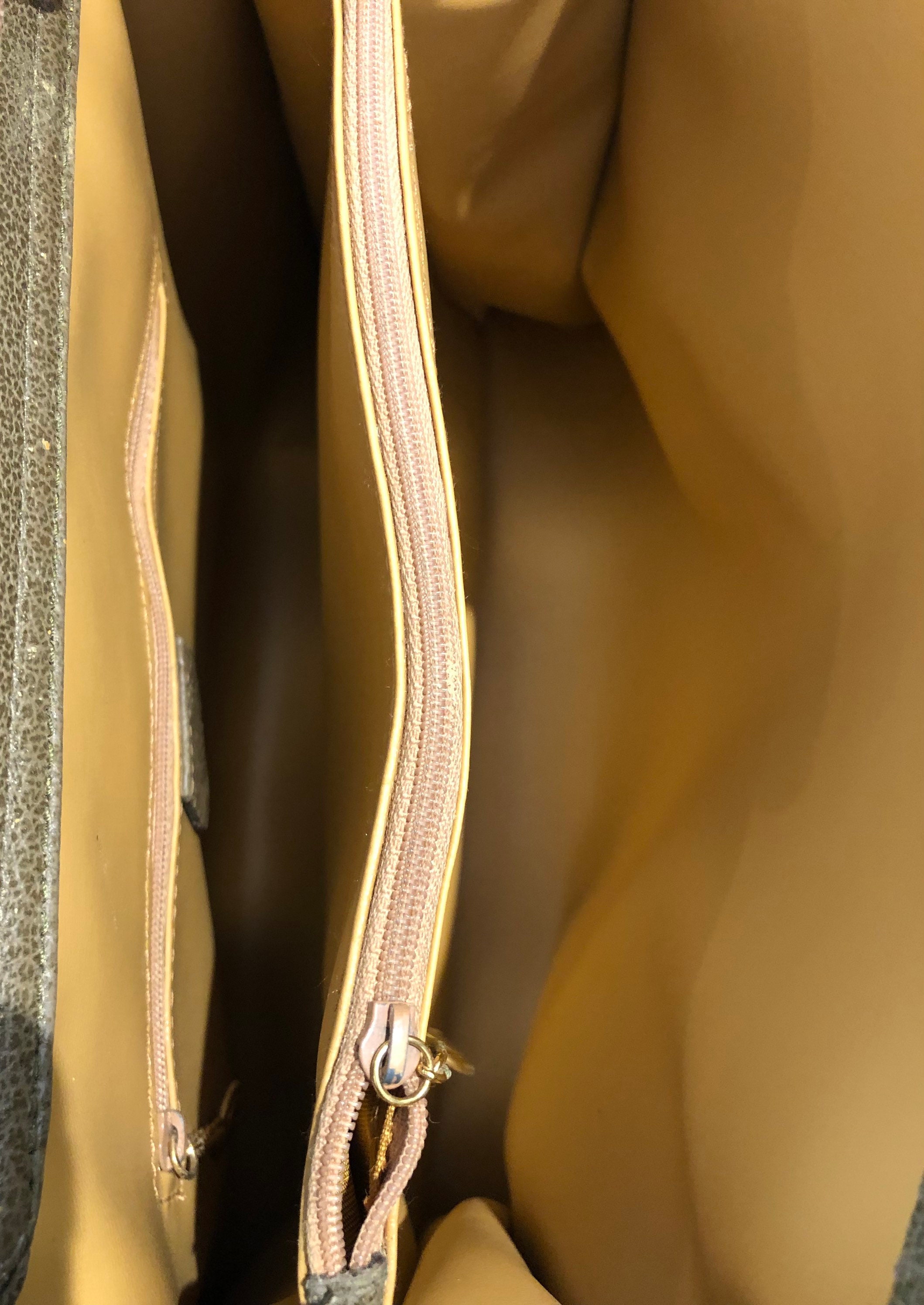 Gucci Vintage Black Leather Bamboo Princess Diana Tote Bag – OPA