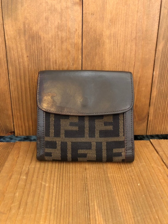 fendi short wallet