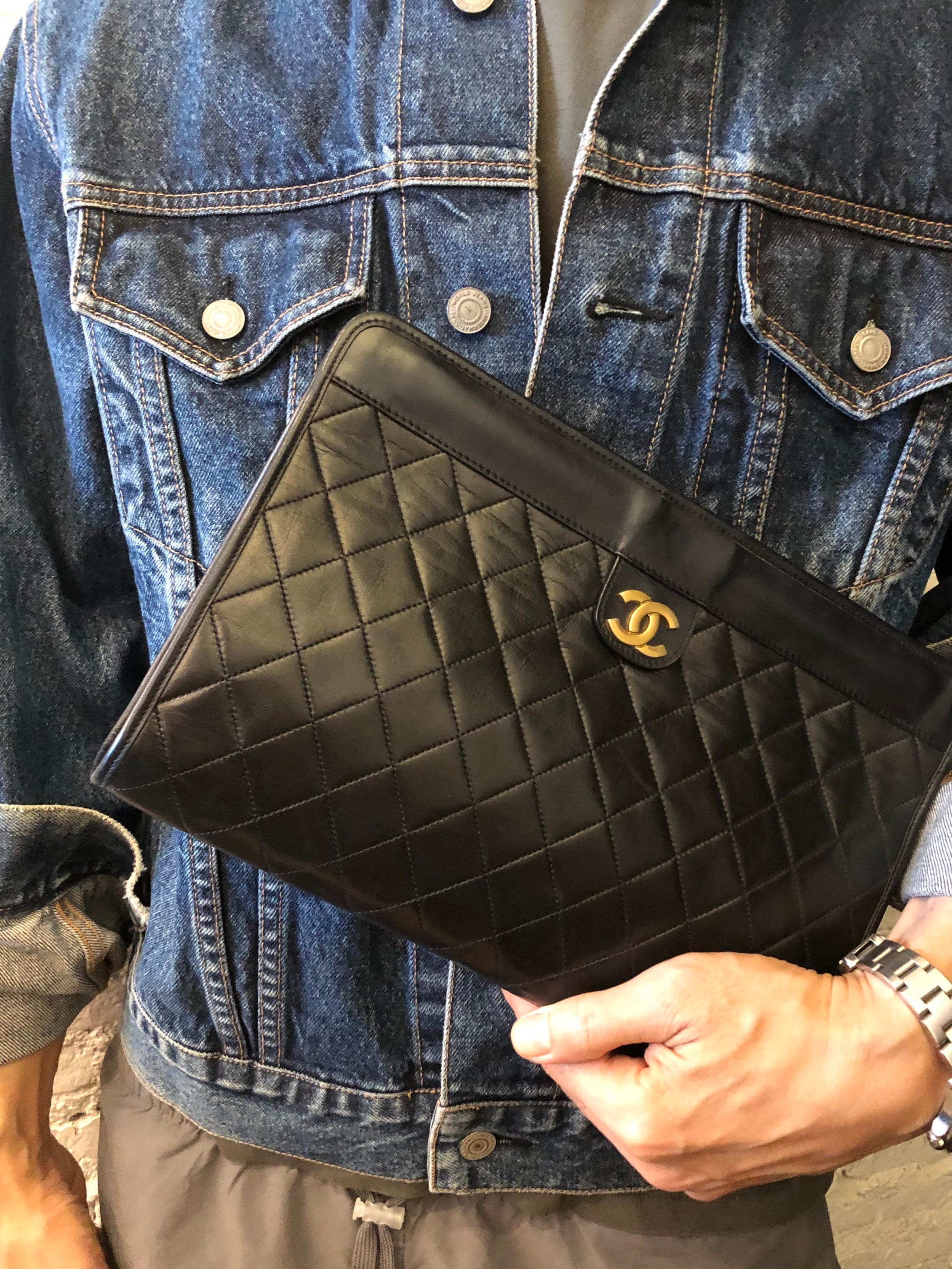 1990s Chanel Black Quilted Lambskin Leather with Gold Tone Hardware Camera Bag  Purse — Canned Ham Vintage