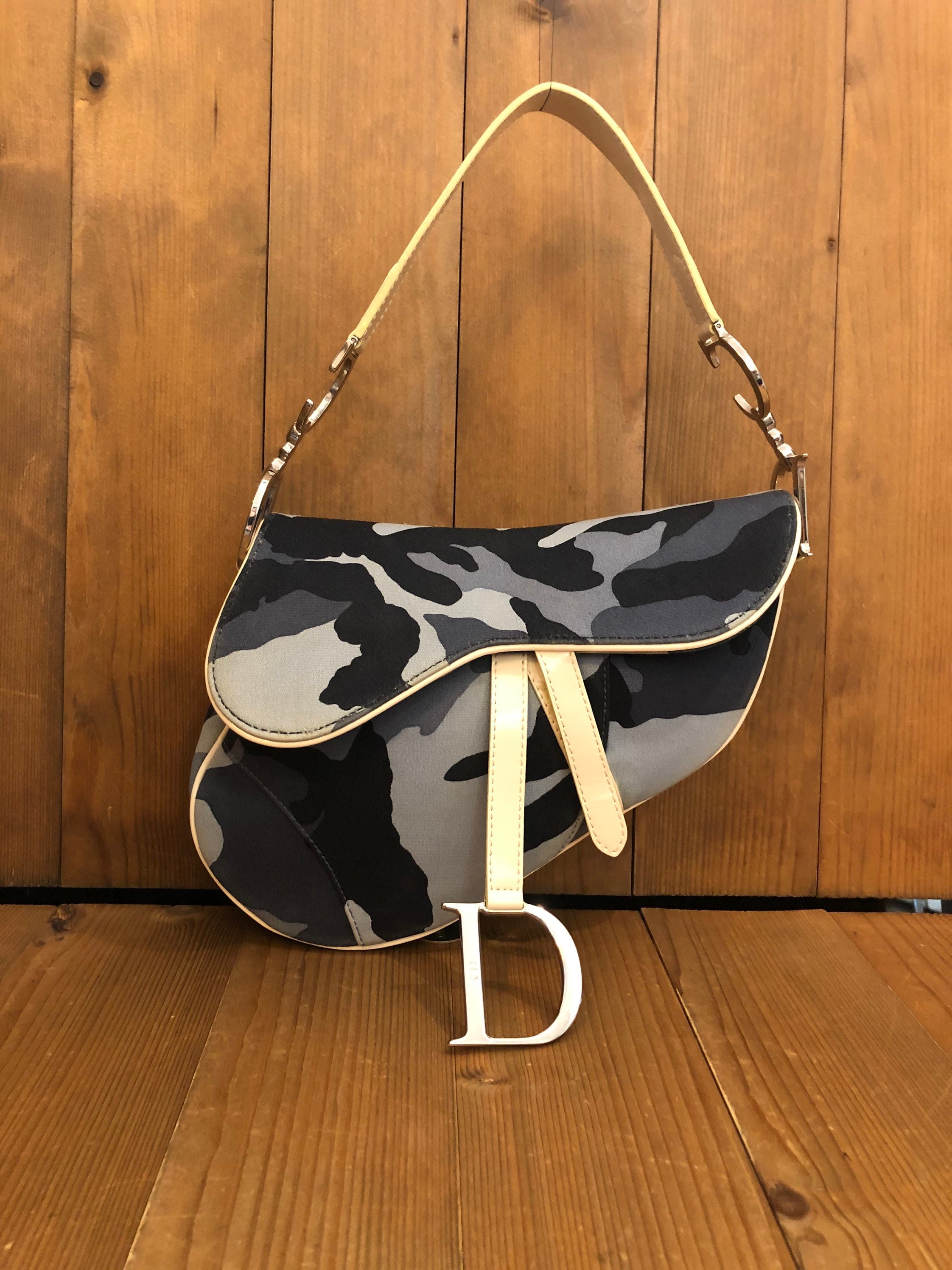 Authentic Second Hand Christian Dior Denim Print Saddle Bag PSS24000041 THE FIFTH COLLECTION #44 Authentic Second Hand Christian Dior Denim Print Saddle Bag PSS24000041 THE FIFTH COLLECTION