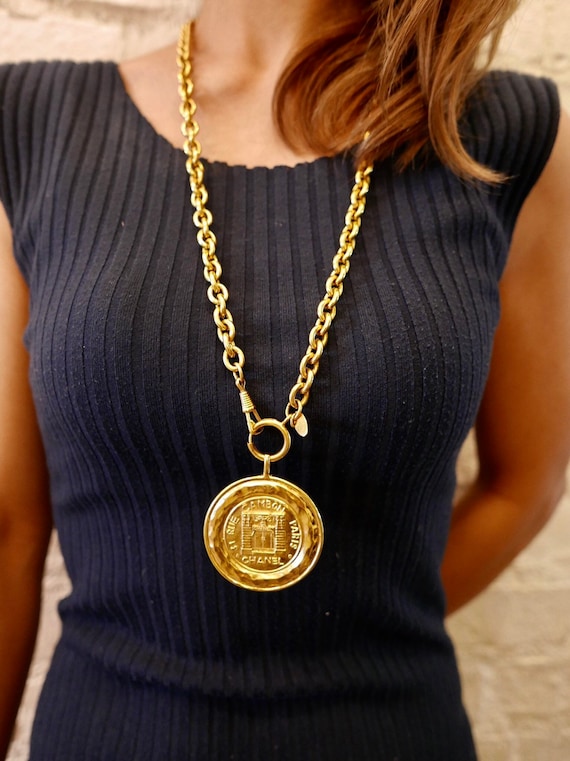 Yochi Pearl & Coin Vintage Necklace | Luxe XII Lifestyle