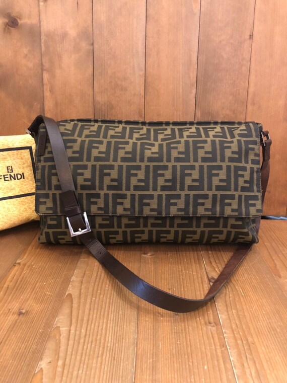 fendi crossbody mens