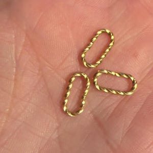 20 Twisted 18K Gold Stainless Steel Rectangle Oval Link Jump Rings 12mm x 6mm,  15 Gauge (1150)