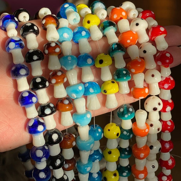10 Handmade Glass Mushroom Beads Color Choice 16mm (21270)