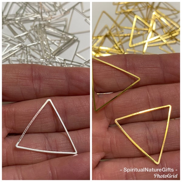 10 Bright Silver or Bright Gold Plated Brass Triangle Link Connectors 27mm ( 20335-20336)