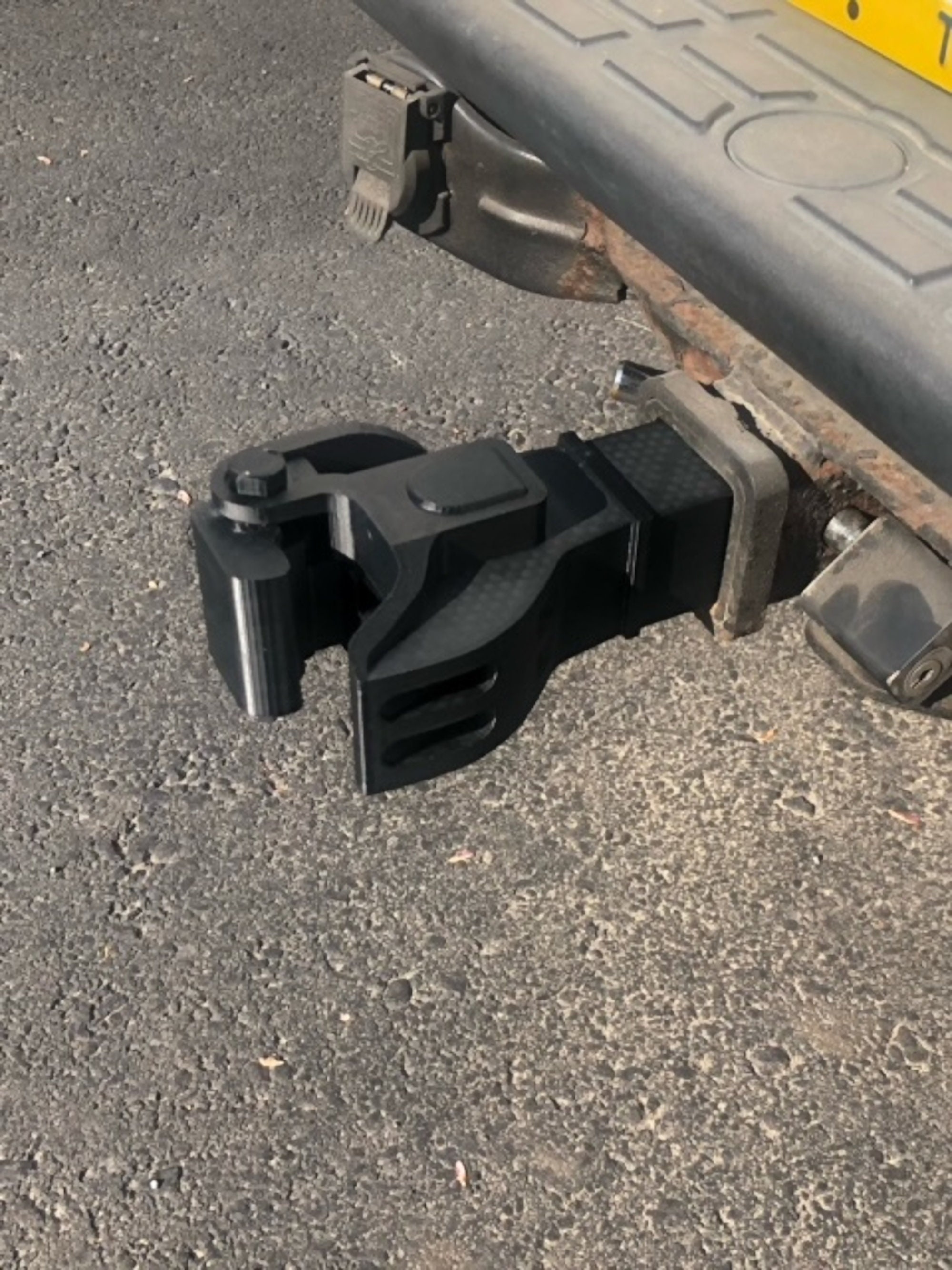 Train Railroad Coupler Knuckle Hitch Cover 2 Receiver 3D Printed PETG