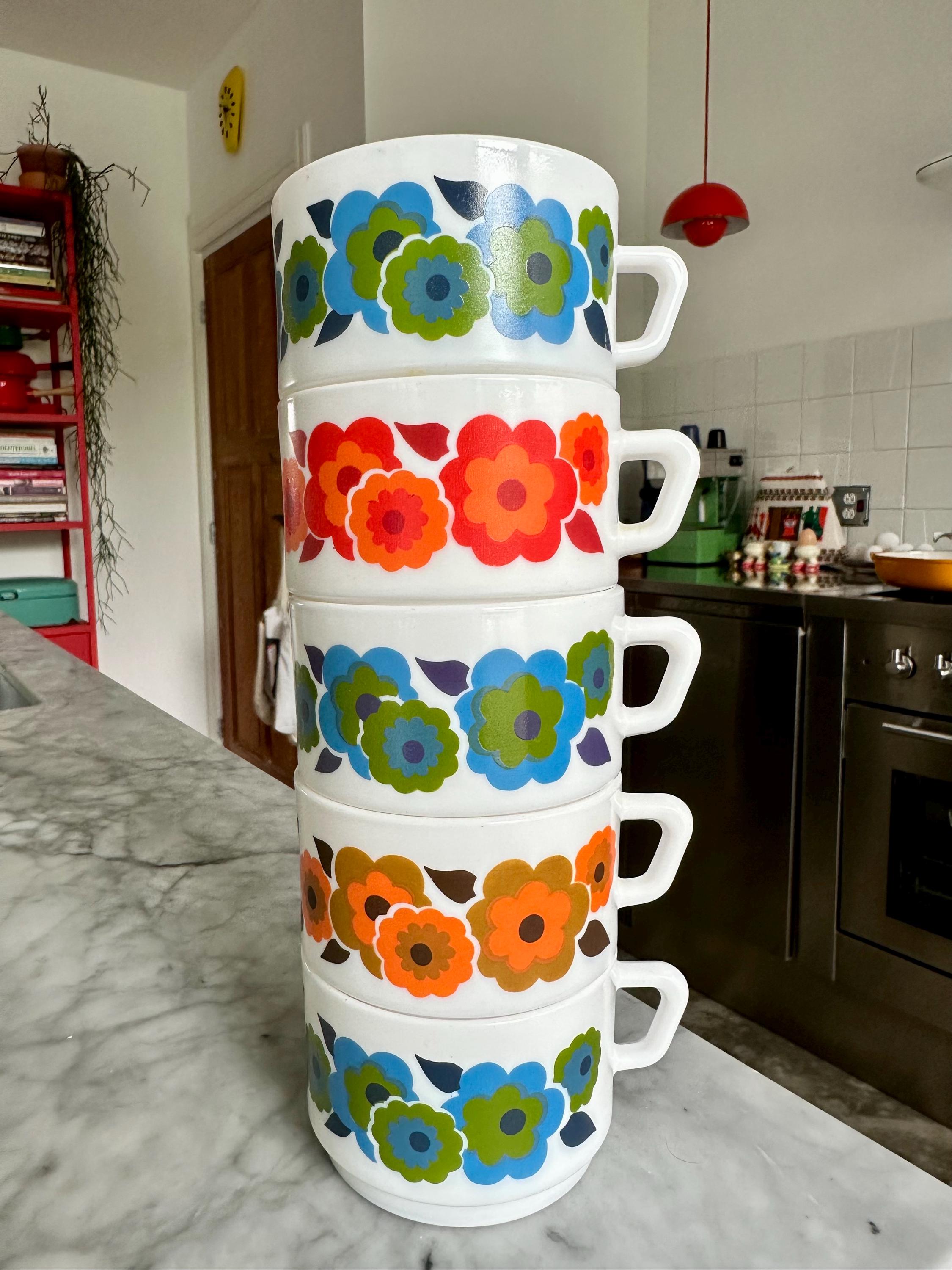 Arcopal France Lotus Soup Bowl Coffee Mug Set of 5 Vintage