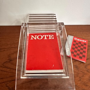 Guzzini Lucite Note Pad Holder 1980s Vintage Clear Plexiglass Table/Desk Organizer Italian Design