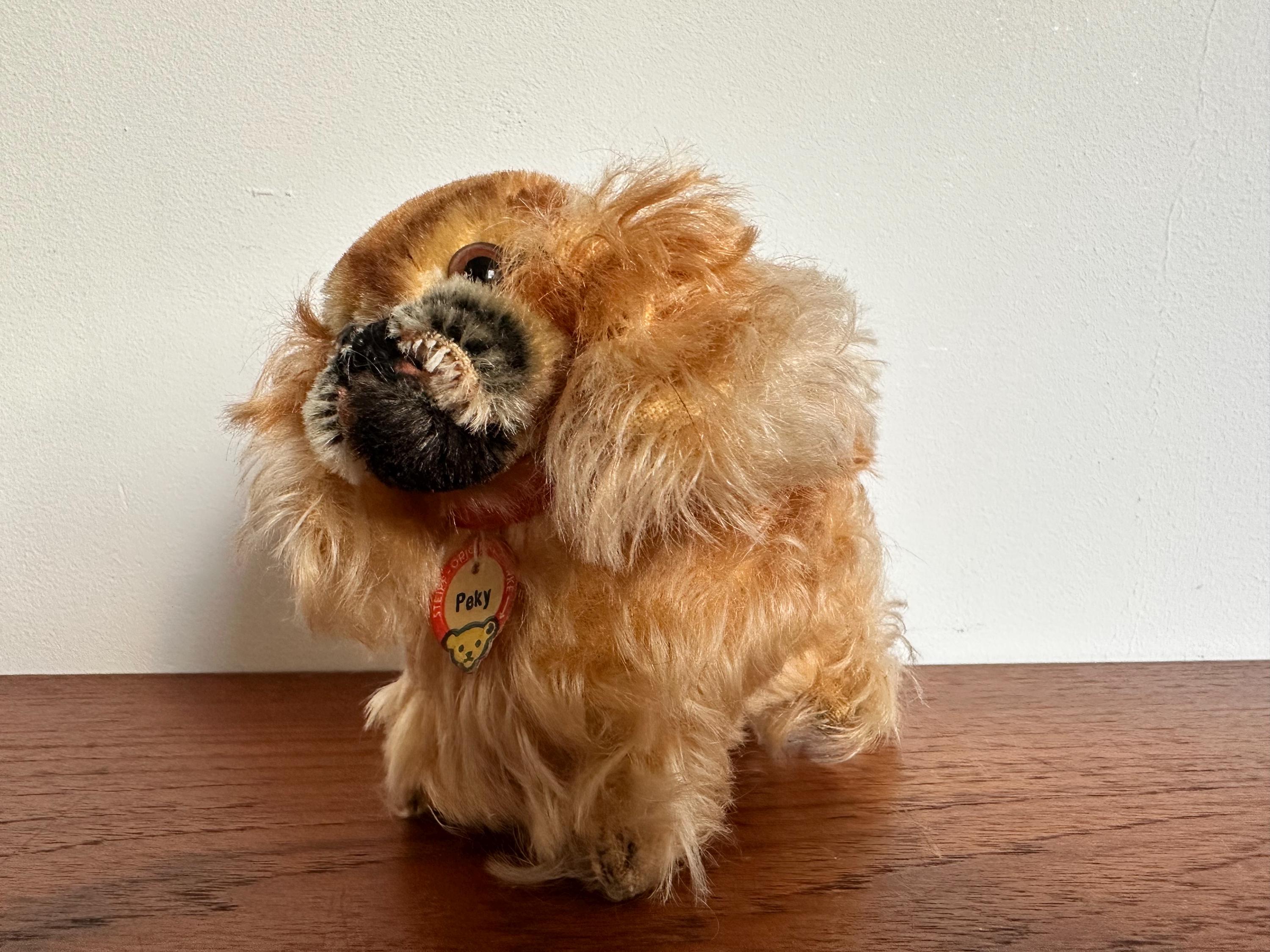 Steiff Dog Pekinese Peky Vintage 1965 to 1967 Produced 4 Inches