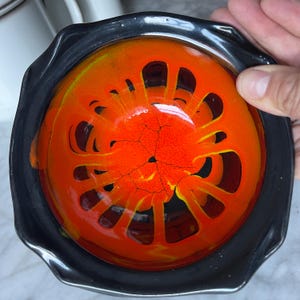 Vintage jordverk skala från Kalifornien, VS från mitten av eeuw, svart orange