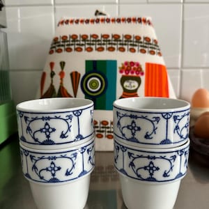 Blau Saks Jäger Eisenberg GDR Stapel Milch Tassen Vintage 4er Set