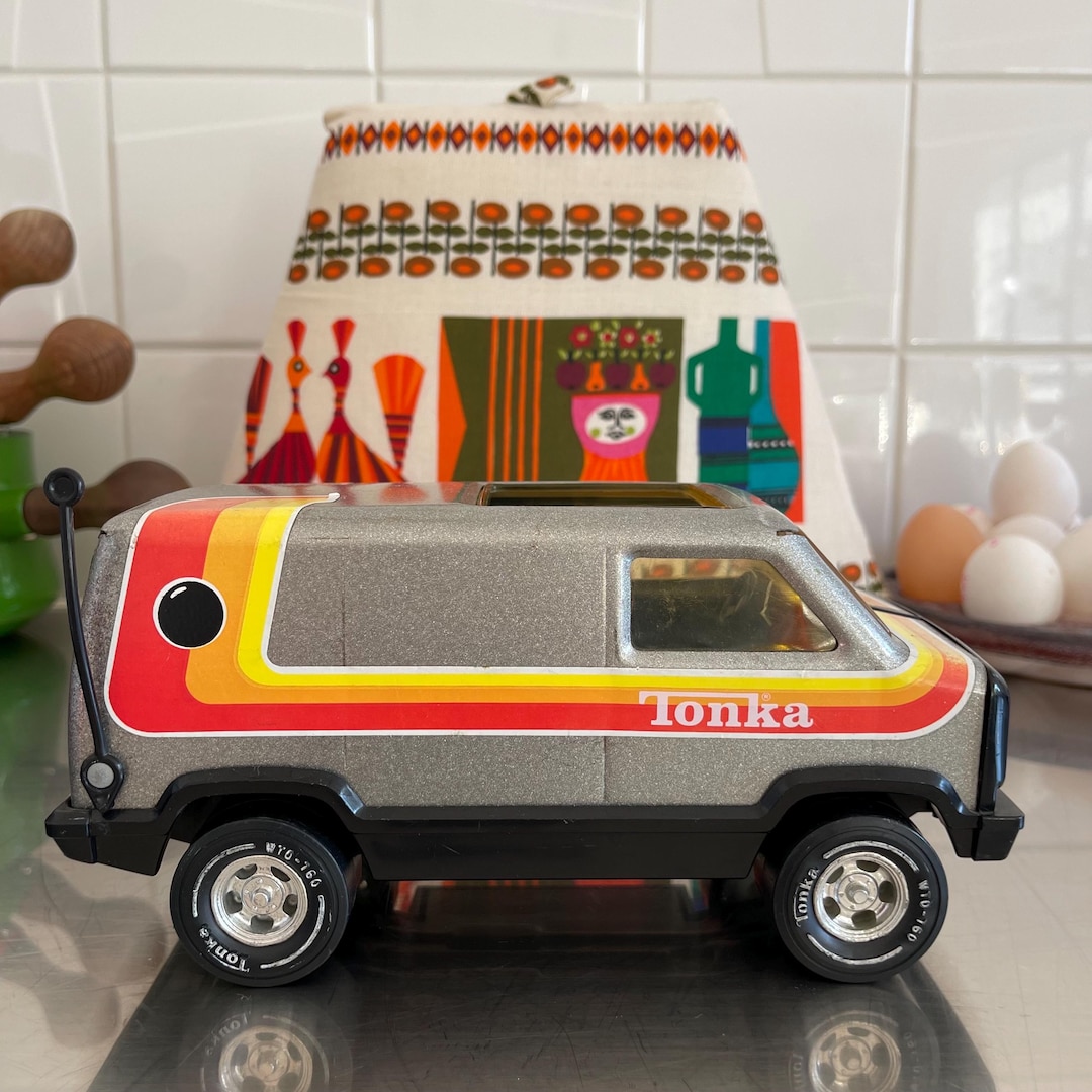 【USA vintage】トンカ　キャンパーヴァン ミニカー アメリカ il_1080xN.6724859162_5tsz.jpg