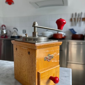 Koffiemolen mokkamolen KYM Duitsland vintage jaren 60 Hout