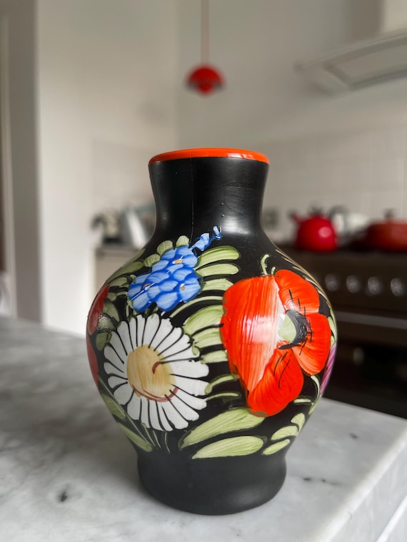 赤と青の花柄の陶器花瓶 【公式通販】 青と赤の花