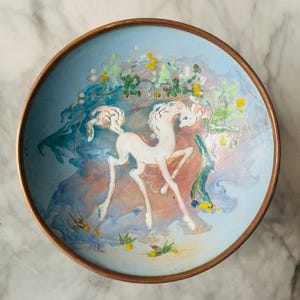 Sagitta Holland Met de hand beschilderd paard geëmailleerd koperen kleine trinket schaal MCM Vintage