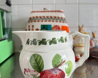Portmeirion Britain Pomona Large Stafforshire Hoary Morning Apple Ingestrie Pippin Jug Pitcher 32 oz. Susan Williams-Ellis