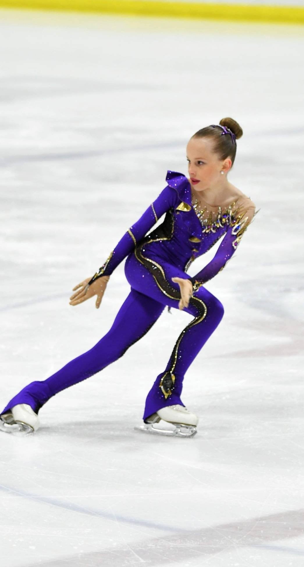 Figure 2024 skating costume