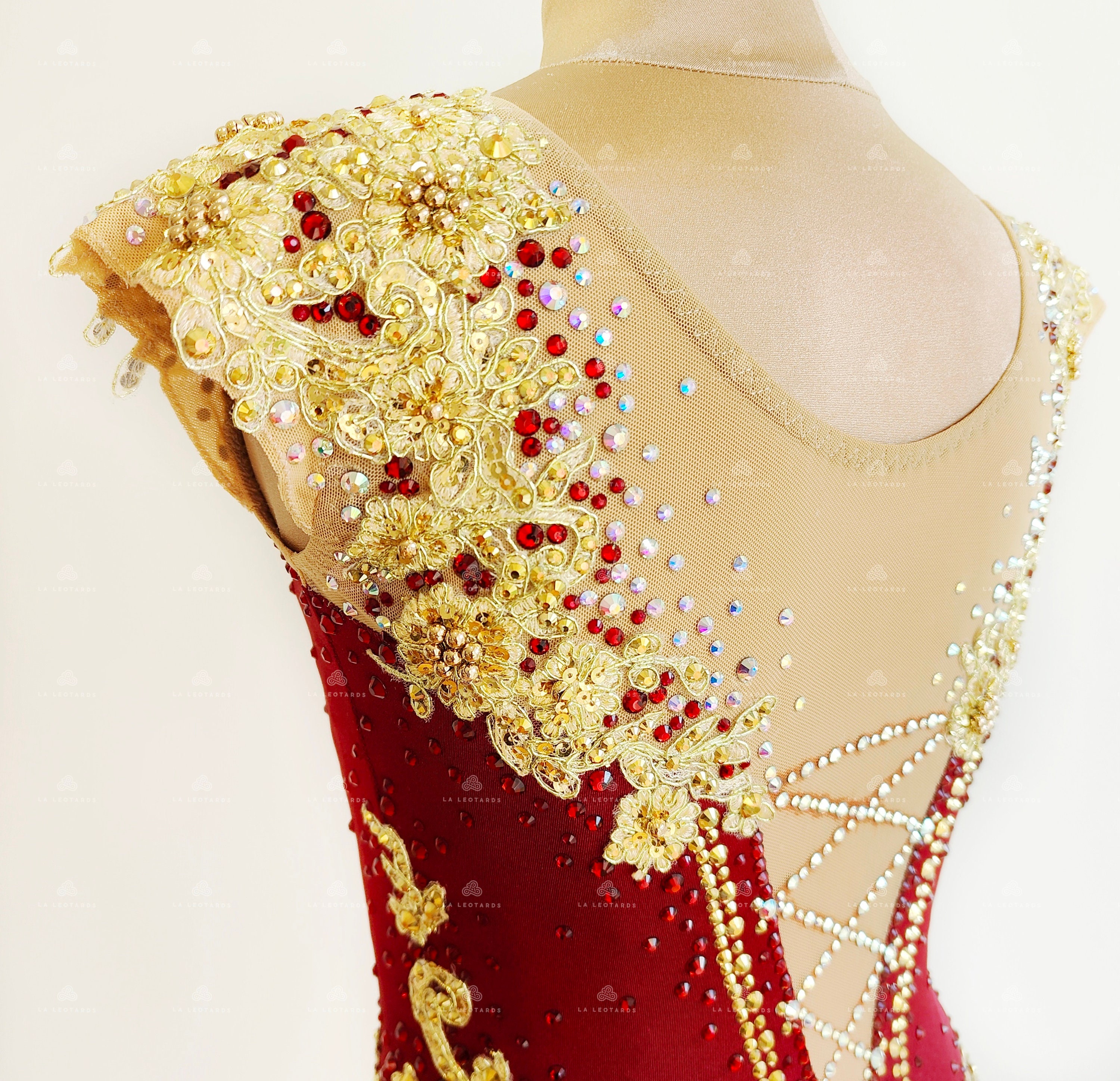Robe Patinage Artistique Fille Sans Manches Avec Strass - Léotard Gymnastique Danse Ballet (L/155, Rouge)