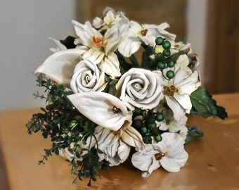 Leather bouquet with all white flowers, customizable, made by oksana)