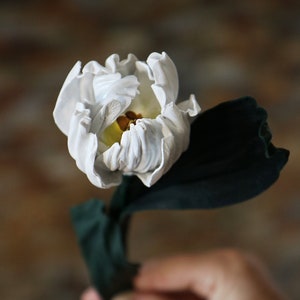 Leather tulip in different colors, single or full bouquet.