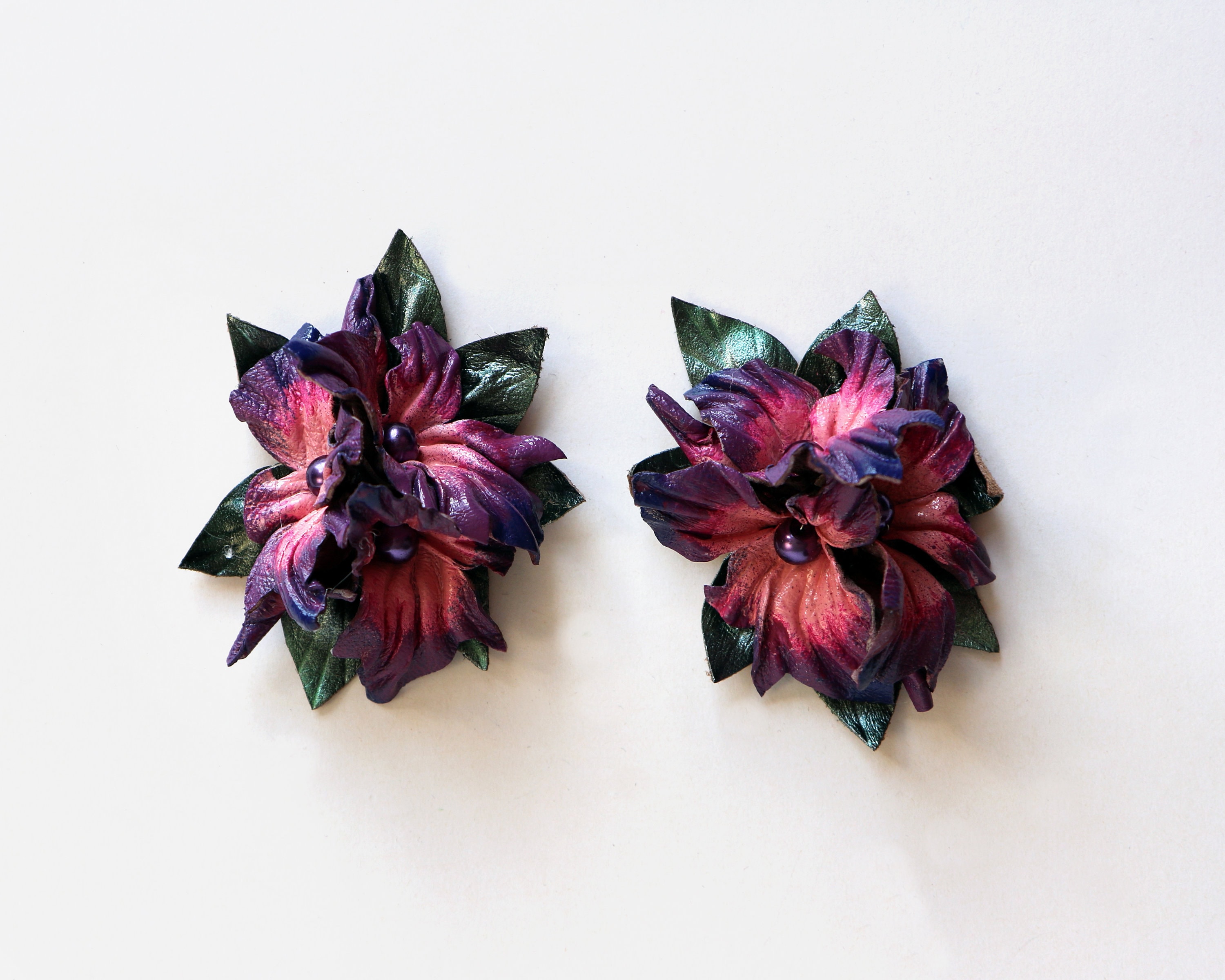 Chic Colorful Silk Flower Shoe Clips - Cherry
