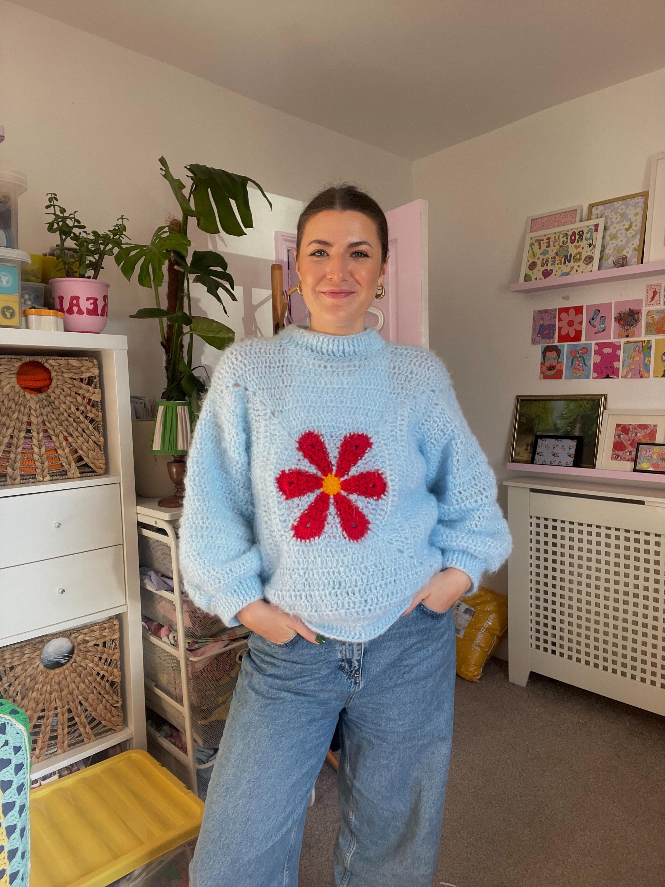 crochet pattern- Retro flower chunky jumper by Realm