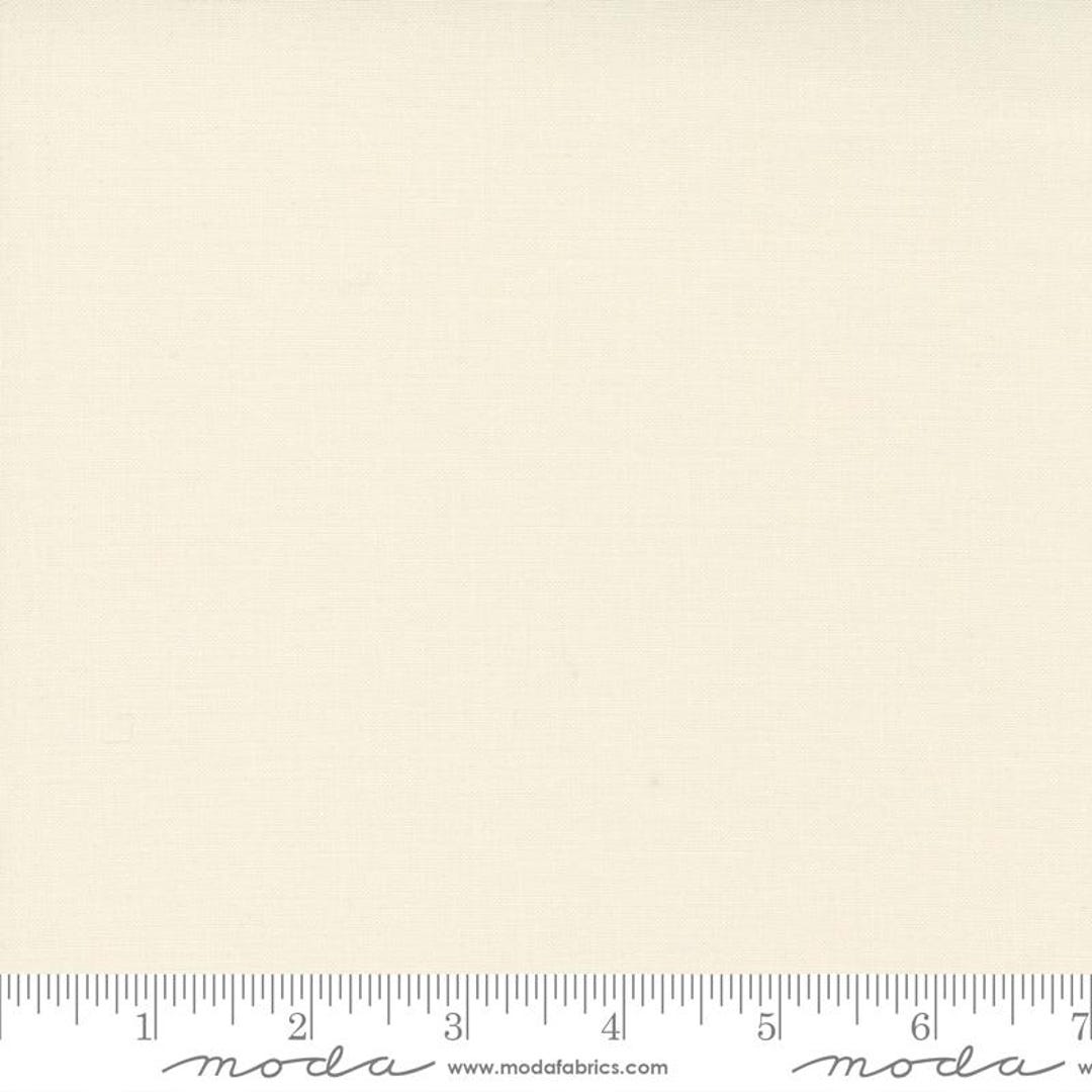 Bella Solids – Ivory Fabric by Moda | 100% Cotton Quilting Fabric ...