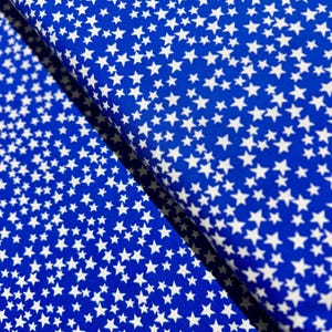 Glow in the Dark - Glow For It - Star Glow Royal Fabric von Greta Lynn - Baumwollstoff