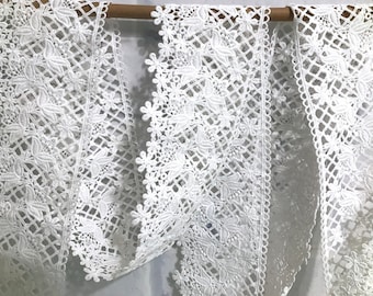 White Wedding Lace Trim, White Floral Lace Trim, Trim for Bridal - Sold by the Yard