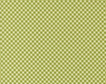 Lime Vichy Karo Stoff von Moda: Raspberry Summer Cotton Quilting