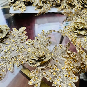 Verschönerte Gold Floral Hochzeit Spitzenborte, Spitzenband für Braut - *Wird Meterware verkauft*