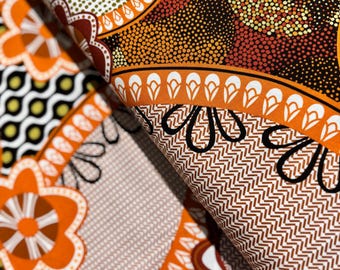 Ecco - Tela con flores color óxido de Greta Lynn - Tela de algodón